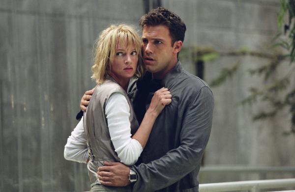 Bild 1 von 4: Rachel Porter (Uma Thurman, l.); Michael Jennings (Ben Affleck, r.)