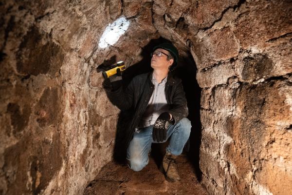 Bild 1 von 3: Unterhalb von Exeter dienten schmale Tunnel einst der Wasserversorgung.