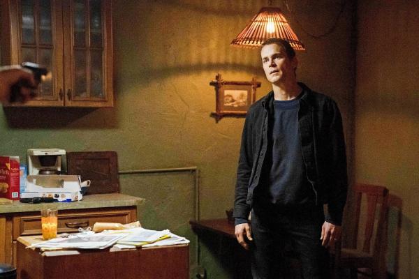 Bild 1 von 18: Im Bild: Matt Bomer (Jamie Burns).