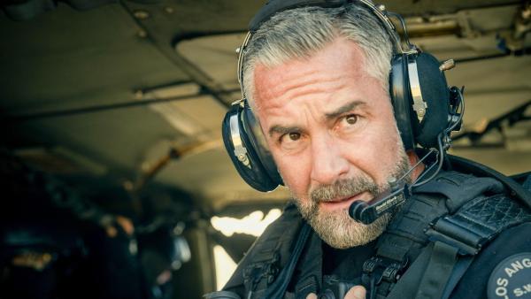 Bild 1 von 18: Im Bild: Jay Harrington (David Kay).