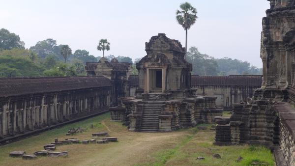 Bild 1 von 13: Angkor Wat, \
