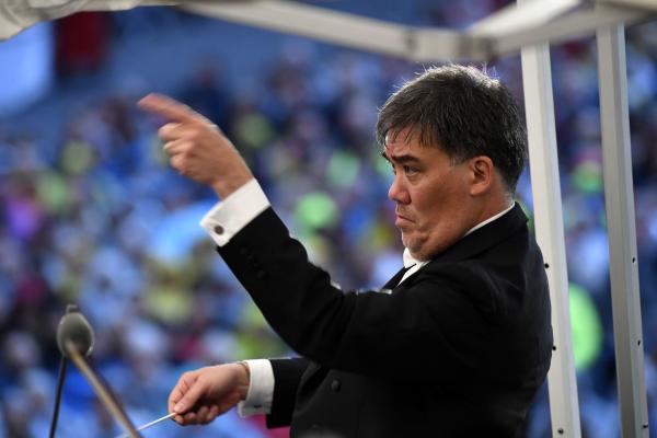 Bild 1 von 17: Dirigent Alan Gilbert.