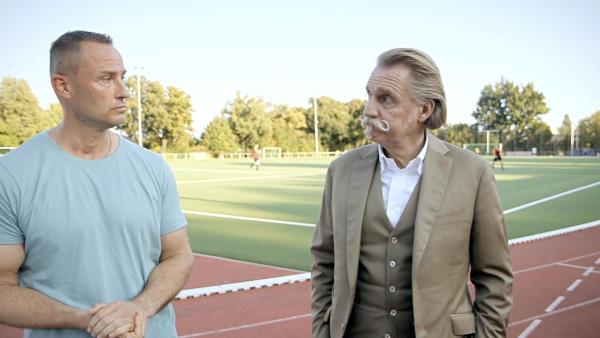 Bild 1 von 15: Ingo Lenßen (r.)