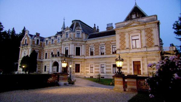 Bild 1 von 10: Im Bild: Hermesvilla Abendstimmung.