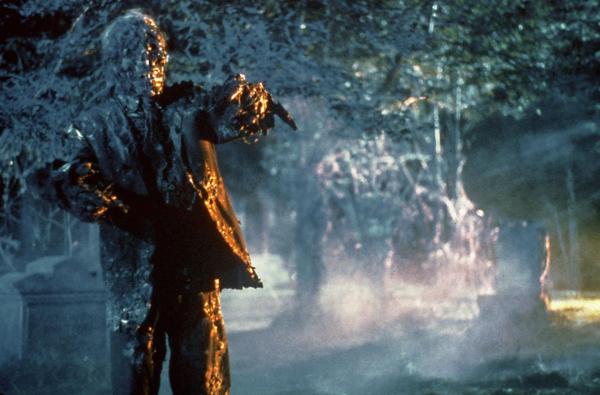 Bild 1 von 2: Nathans Leiche (John Amplas)