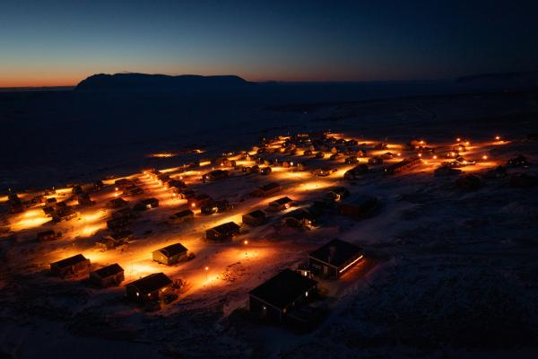 Bild 1 von 12: Im Norden Grönlands leben die Inughuit - eine Untergruppe der Inuit, die noch heute von der Jagd lebt.
