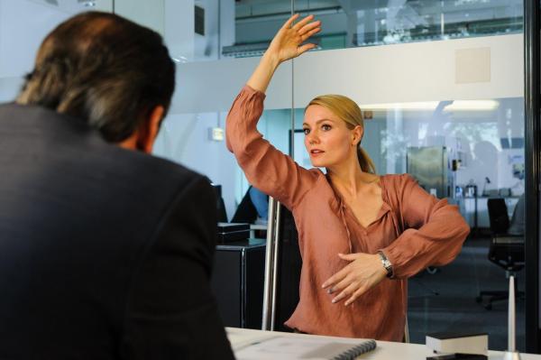 Bild 1 von 20: (2. Staffel) - In \