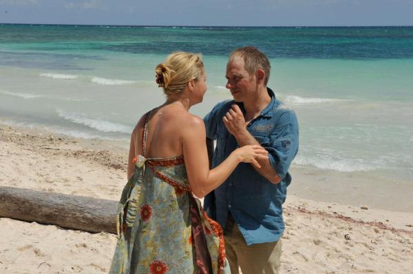 Bild 1 von 13: Als Thomas (Michael Lott) erkennt, dass Barbara (Annette Frier) nicht heimkehren wird, reist er nach Mexiko, um seine Frau nach Hause zu holen. Doch das ist überhaupt nicht so einfach wie er glaubte. Und dann wartet Barbara auch noch mit einer Riesenüberraschung auf ...