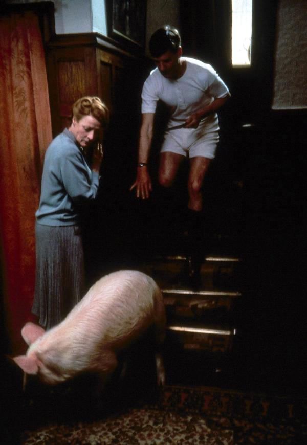 Bild 1 von 5: (Erstaufführung Großbritanien: xx.11.1984)