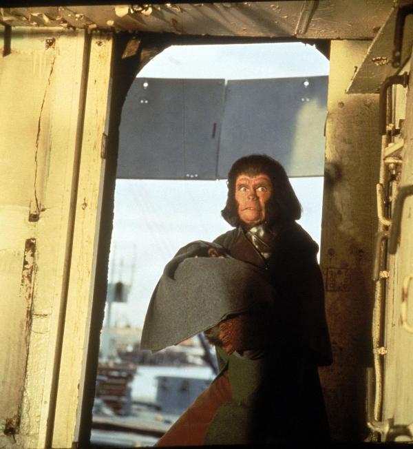 Bild 1 von 6: Dr. Cornelius (Roddy McDowall) muss schon bald erkennen, dass das Leben auf der Erde auch so seine Tücken hat ...