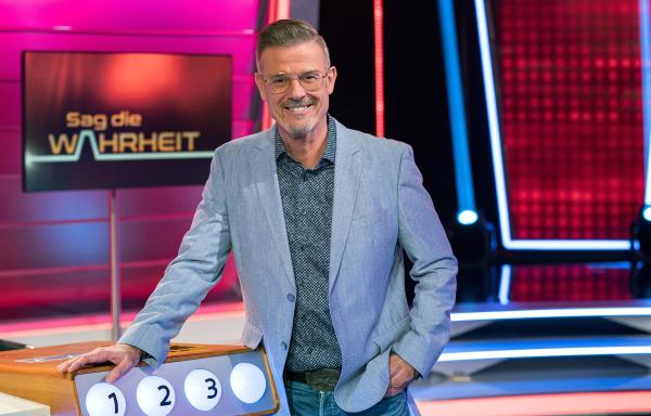 Bild 1 von 2: Moderator Michael Antwerpes.