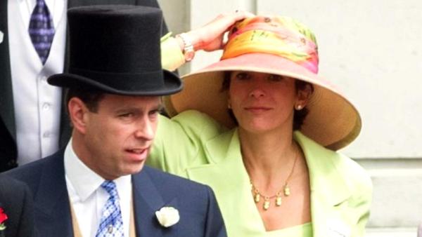 Bild 1 von 1: Im Bild: Prinz Andrew mit Ghislaine Maxwell.