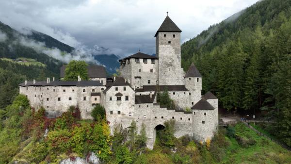 Bild 1 von 9: Im Bild: Taufers.