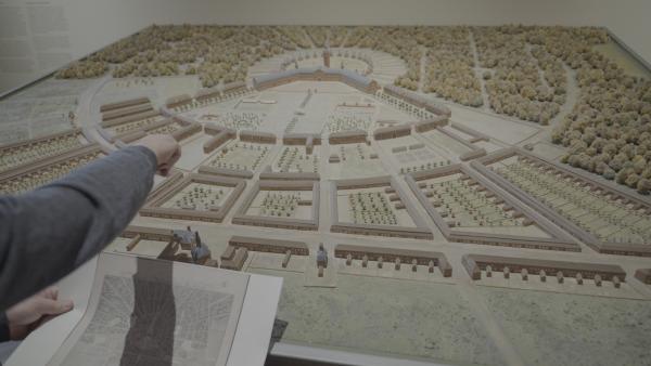 Bild 1 von 4: Ein Stadtmodell von Karlsruhe aus seiner Gründungszeit.