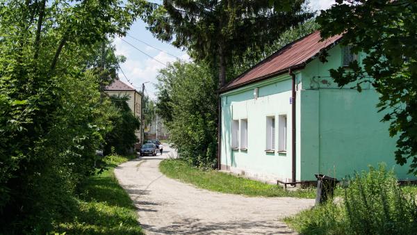 Bild 1 von 4: Geburtshaus von Aba Lewit, DziaÅ'oszyce.