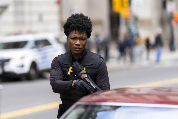 Bild 1 von 7: Special Agent Tiffany Wallace (Katherine Renee Kane)