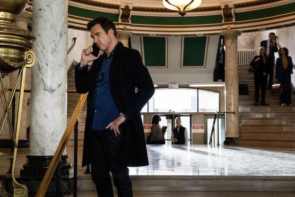 Bild 1 von 8: Remy Scott (Dylan McDermott)