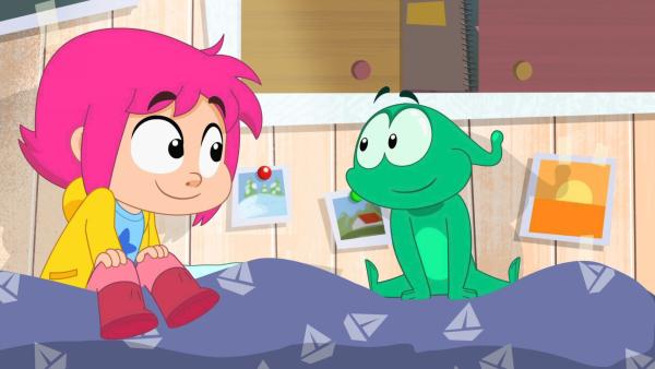 Bild 1 von 1: Die temperamentvolle Rebecca (l.) und ihr allerbester Freund Ernest (r.), eine Super-Mikrobe. Seit einer Erkältung ist Ernest ihr treuester Gefährte. Er kann jede beliebige Gestalt annehmen und begleitet Rebecca, meist als Schulrucksack getarnt, durch ihr Leben.