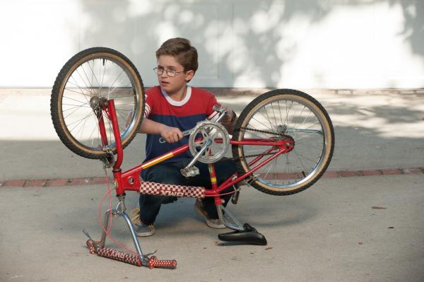 Bild 1 von 10: Adam Goldberg (Sean Giambrone)