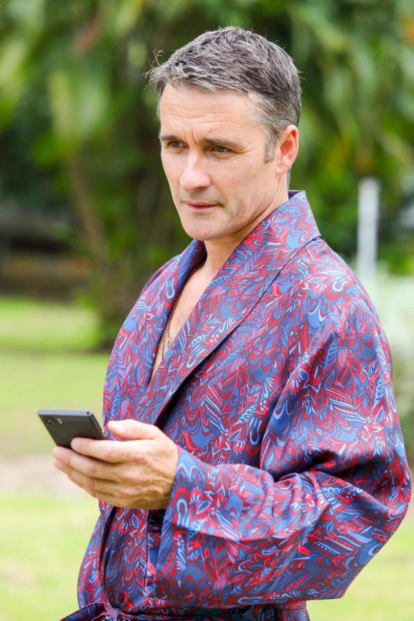 Bild 1 von 3: Im Bild: Alastair Mackenzie (Ewan Boyd).
