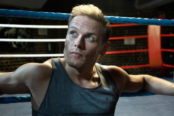 Bild 1 von 6: Ryan (Sam Heughan) kannte Dannys tote Tochter Christina gut.