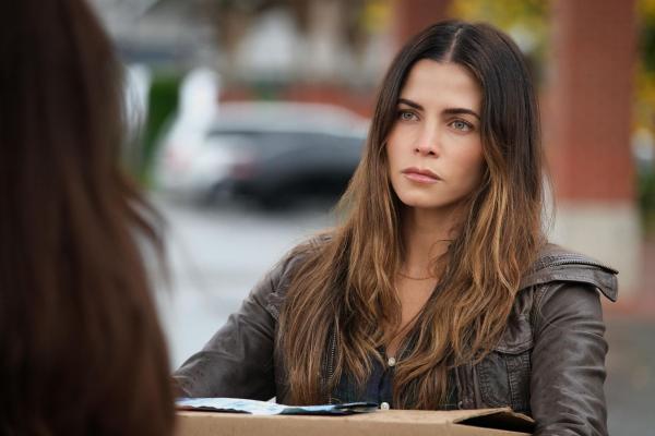 Bild 1 von 5: Lucy Lane (Jenna Dewan)