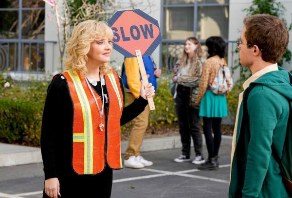 Bild 1 von 12: Im Bild: Wendi McLendon-Covey (Beverly Goldberg), Sean Giambrone (Adam Goldberg).