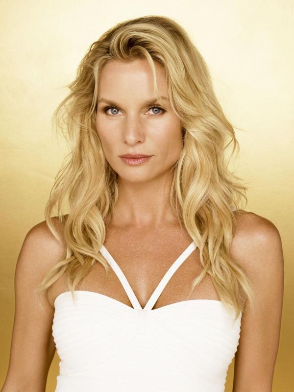 Bild 1 von 70: (3. Staffel) - Ohne Intrigen wäre ihr Leben eine Katastrophe: Edie Britt (Nicollette Sheridan) ...