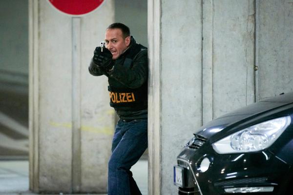 Bild 1 von 12: 