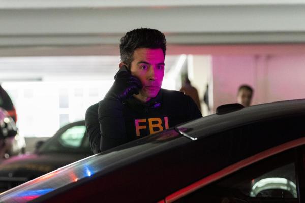 Bild 1 von 7: Special Agent Stuart Scola (John Boyd)