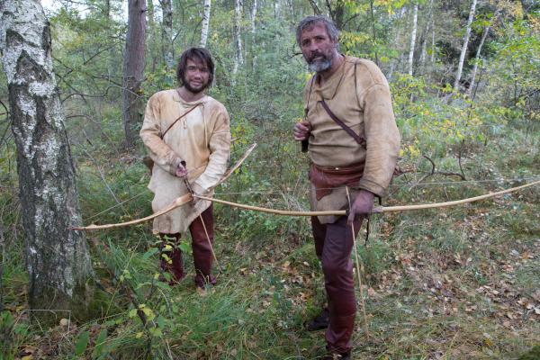 Bild 1 von 11: Die wichtigste Waffe der Eiszeitjäger waren Pfeil und Bogen.