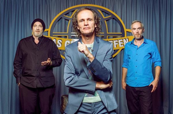 Bild 1 von 2: Torsten Sträter, Olaf Schubert und Johann König