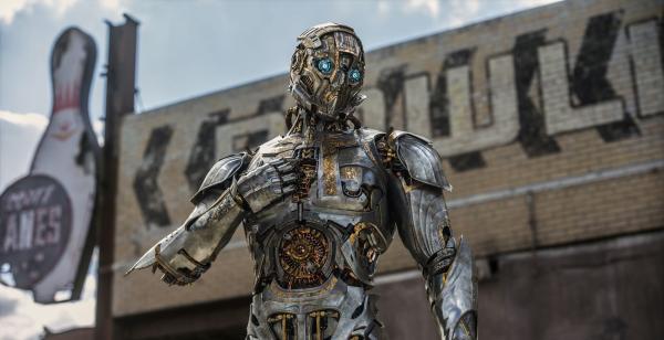 Bild 1 von 6: Cogman in TRANSFORMERS: THE LAST KNIGHT, from Paramount Pictures.