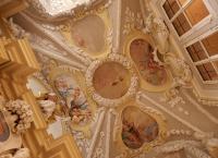 Die Superreichen der Monarchie