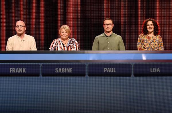 Bild 1 von 3: Die Kandidaten (v.l.n.r. am Panel): Frank Spehnkuch, Sabine Hückmann, Paul Skorloff, Leia Beck