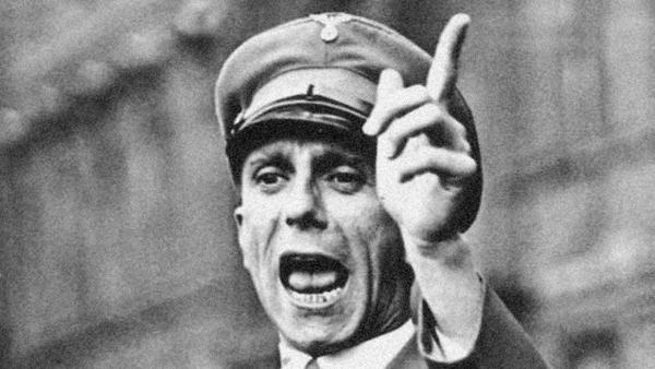 Bild 1 von 1: Joseph Goebbels hat als Propaganda-Chef die Ideologie des NS-Regimes durch einfache Bilder und leicht verständliche Formulierungen an die breite Masse vermittelt.