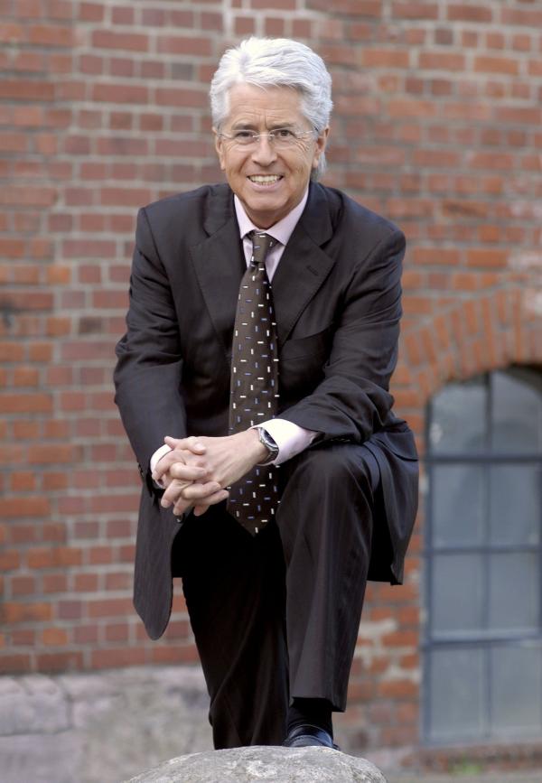 Bild 1 von 2: Frank Elstner