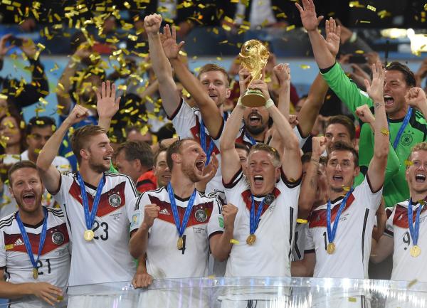Bild 1 von 3: Sommermärchen 2014: Deutschland gewinnt die WM in Brasilien.