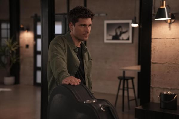 Bild 1 von 9: T.K. Strand (Ronen Rubinstein)