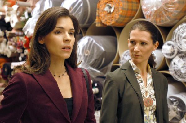 Bild 1 von 15: Im Bild (v.li.): Katja Woywood, Eva Maria Gintsberg.