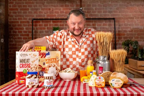 Bild 1 von 6: Sebastian Lege packt aus! Der Produktentwickler baut vier Frühstücks-Klassiker nach und deckt auf, was wirklich in den Produkten steckt.
