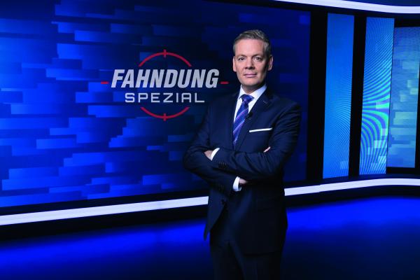 Bild 1 von 1: Hans Martin Paar während ServusTVs Fahndung Österreich-Fotoshooting in Wals-Siezenheim, Salzburg, Österreich am 04. Mai 2021.