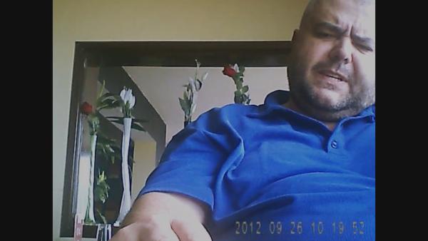 Bild 1 von 4: Paul Le Roux kriegt nie genug. Bei einem Treffen mit einem Informanten wird er heimlich gefilmt.