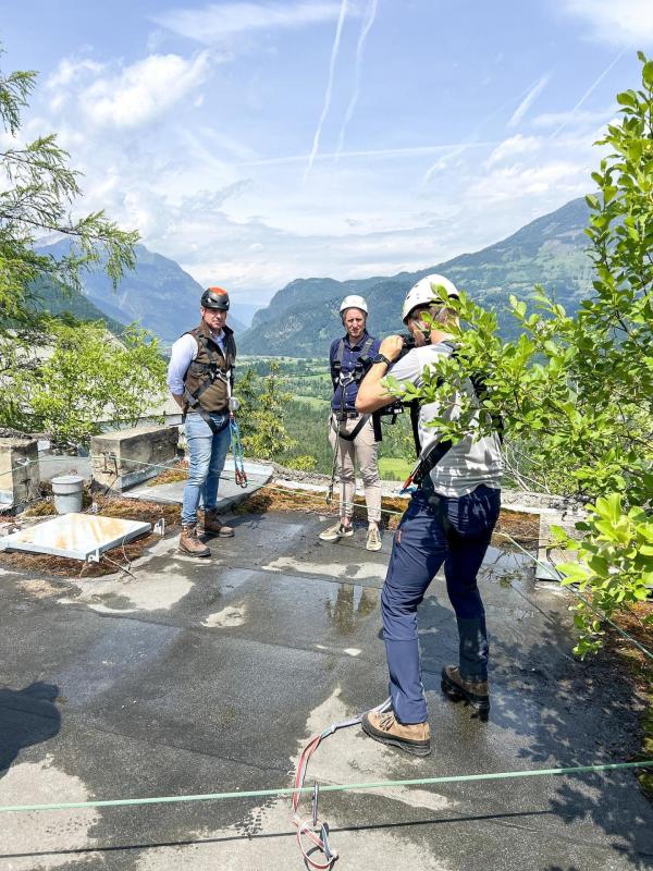 Bild 1 von 12: Im Bild (v.li.) Schlossbesitzer Heinrich Orsini-Rosenberg, Johann-Philipp Spiegelfeld.
