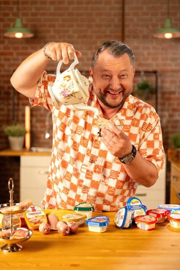 Bild 1 von 7: Wie ist die Teewurst zu ihrem Namen gekommen? Produktentwickler Sebastian Lege kennt die Wahrheit.