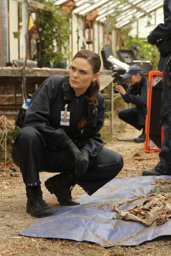 Bild 1 von 7: Temperance Brennan (Emily Deschanel)