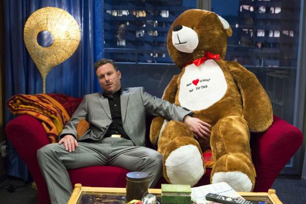 Bild 1 von 13: Versucht alles, um Danni für sich zu gewinnen: Pit (Dirk Borchardt) ...