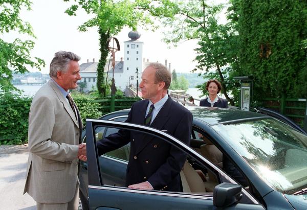 Bild 1 von 4: Im Bild (v.li.): Klaus Wildbolz (Wenzel Hofer), Rüdiger Vogler (Michael Ludwig).