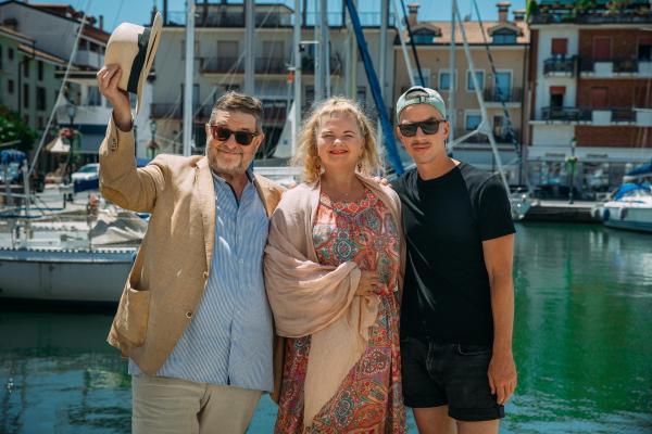 Bild 1 von 9: Im Bild: Erwin Steinhauer, Ulrike Beimpold, Matthias Franz Stein.