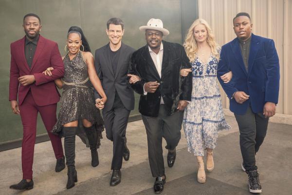 Bild 1 von 14: (1. Staffel) - (v.l.n.r.) Malcolm Butler (Sheaun McKinney); Tina Butler (Tichina Arnold); Dave Johnson (Max Greenfield); Calvin Butler (Cedric the Entertainer); Gemma Johnson (Beth Behrs); Marty Butler (Marcel Spears)